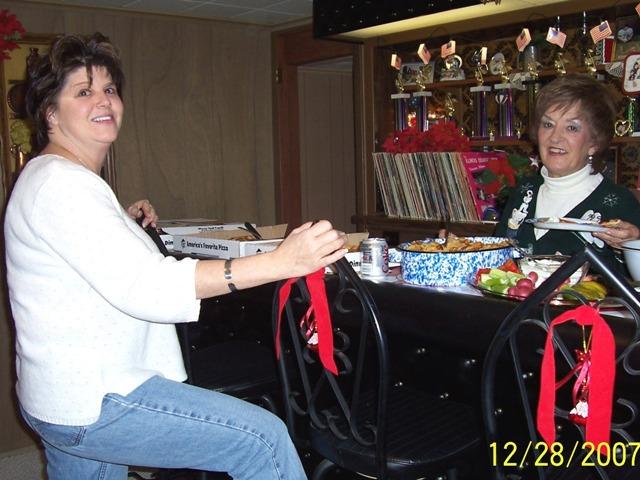 100_3381.JPG - Trevor's mom Penny with Pam's mom Sharon.