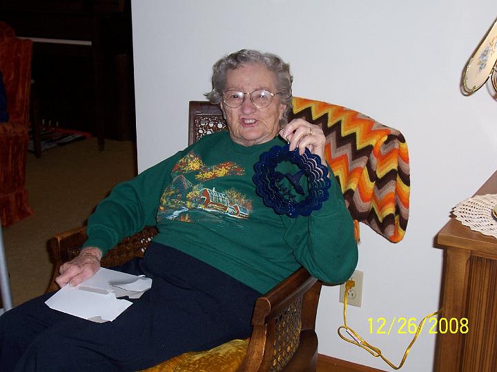 100_4355.JPG - Mom with a decoration.