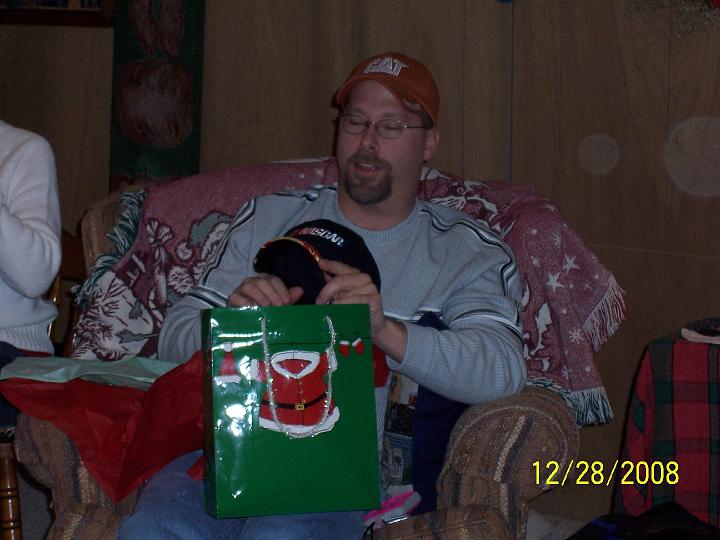 100_4459.JPG - Don with his new NASCAR hat.