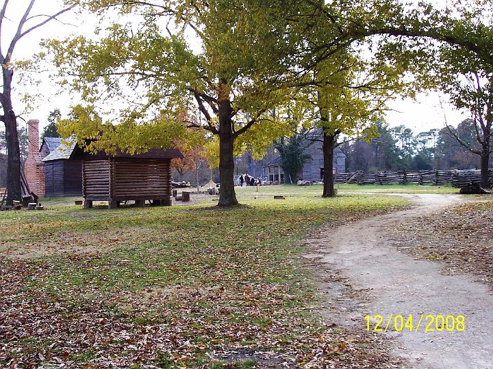 100_4214.JPG - This is the "primitive area", similar to New Salem park.