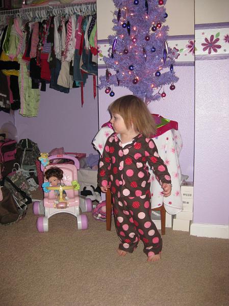 IMG_1299.JPG - OK, where can I stuff more presents?