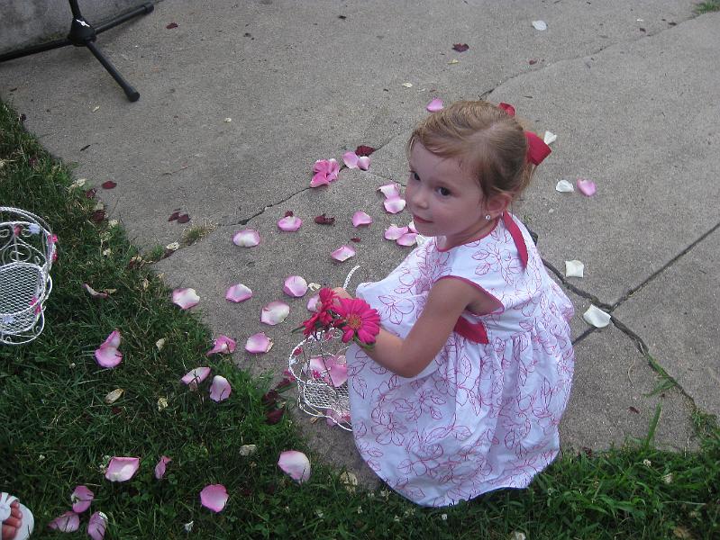 IMG_0704.JPG - Kylie remembered picking up the rose petals from rehearsal.