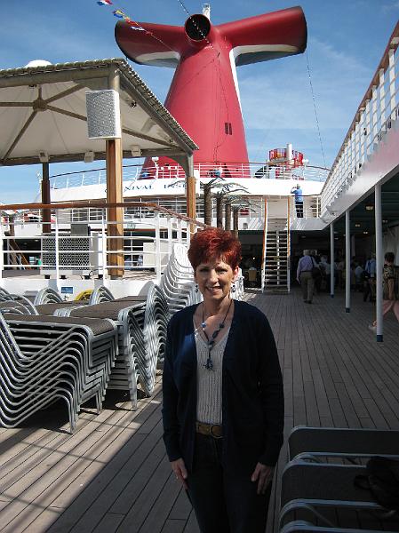 IMG_0016.JPG - Getting oriented on the ship.