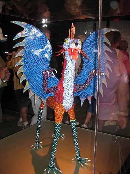IMG_0133.JPG - And even more Mexican art.