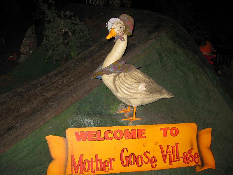 IMG_0302.JPG - At the end of the caverns was "Mother Goose Village", a large diorama with many characters from popular fairy tales.