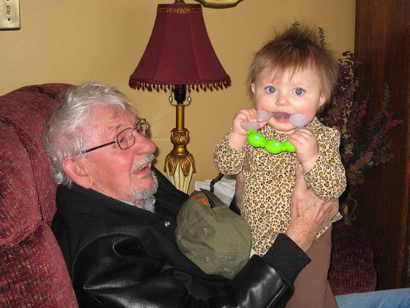 IMG_0331.JPG - Papa Chet and great-granddaughter Macie.