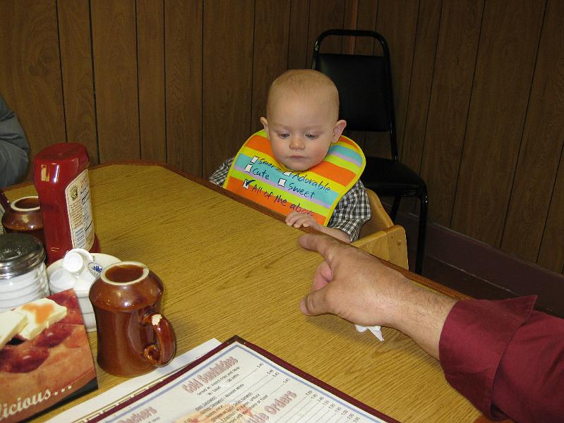 IMG_0388.JPG - I don't want a finger, I want FOOD!