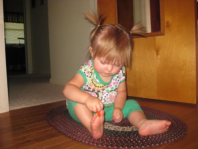 IMG_0876.JPG - Now, I've seen you put this stuff on my toes before ...