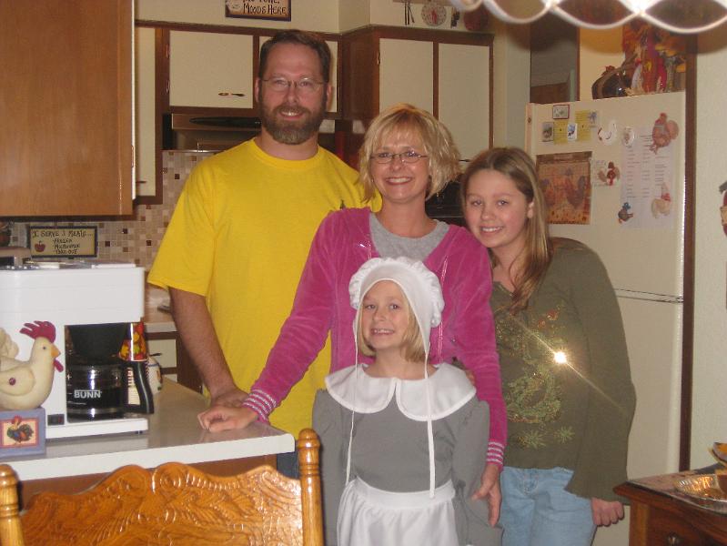 IMG_1148.JPG - The Wilbur family.  Notice Kait's bejeweled shirt!