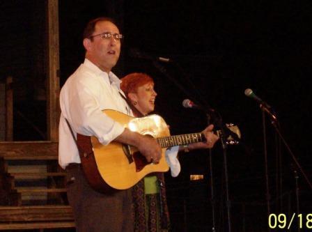 CommunitySing1.JPG - "Please, won't ya give'm just a little bit of room to swim..."