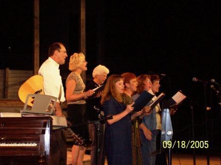 NSAGChoir2.JPG - "Halfway"