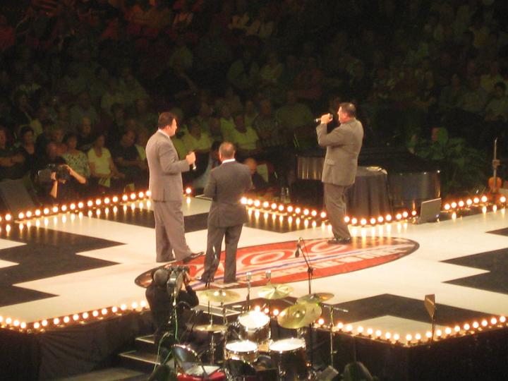 IMG_1007.JPG - Testing the zoom on our Canon camera!